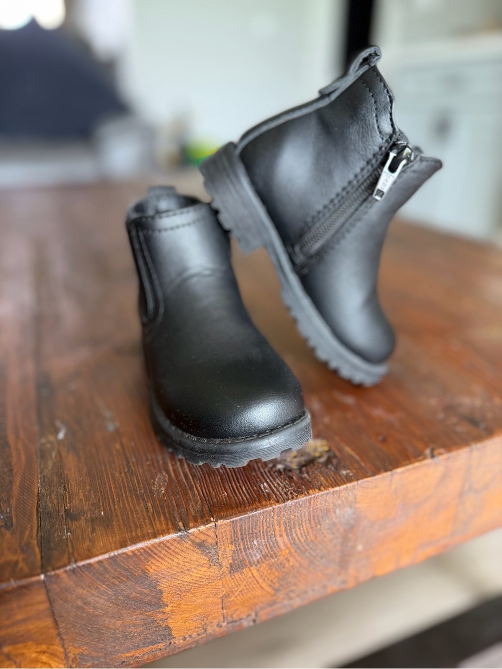 The Children's Place Black Kids Zipper Chelsea Boots